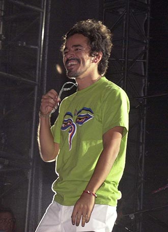 La banda se presentó  en el Zócalo el 4 de junio del 2005.