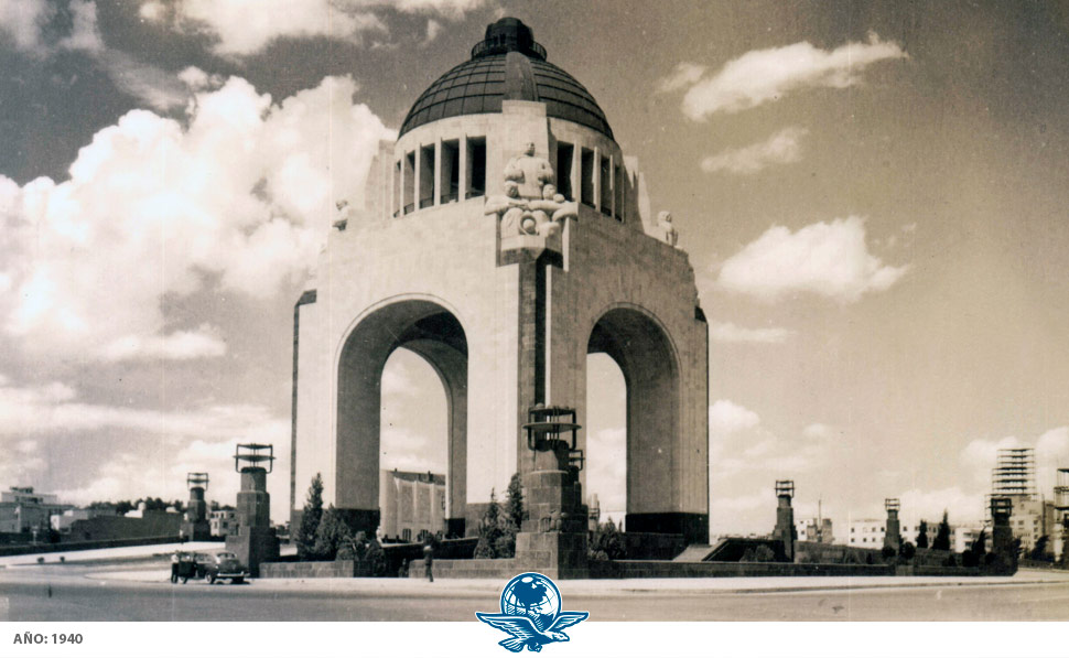 Mochilazo en el tiempo, Monumento a la Revolución Mexicana.