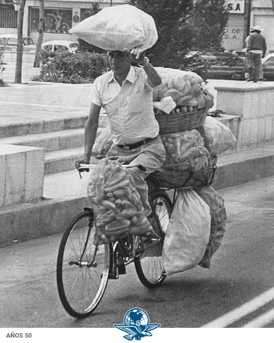 Mochilazo en el tiempo, Panadero de bicicleta