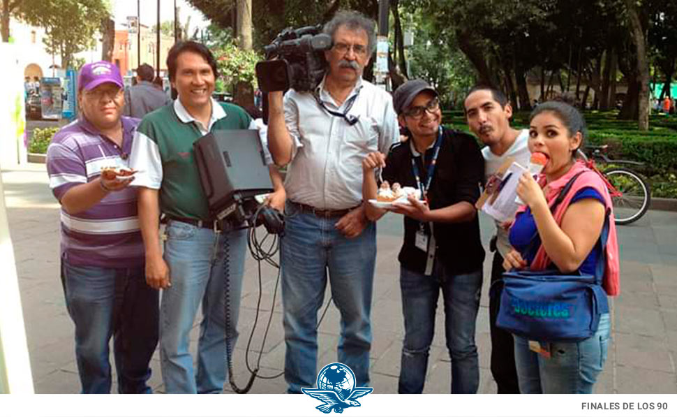 Mochilazo en el tiempo, Comparativa de el primer realizador de videoclips en México